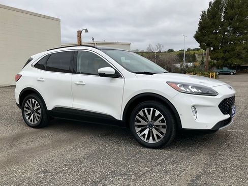 Used 2020 Ford Escape Titanium w/ Titanium Premium Package 2.0 image 60