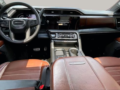 Certified 2024 GMC Sierra 3500 Denali Ultimate AWD/4WD image 16