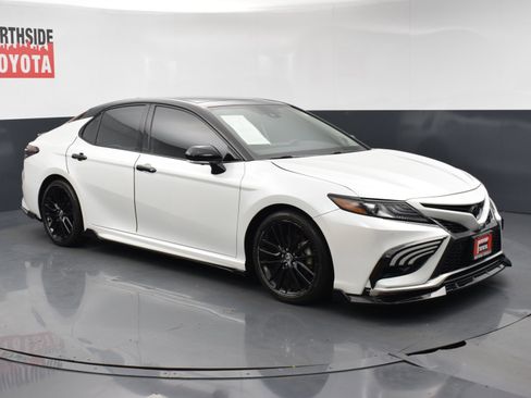 Used 2023 Toyota Camry XSE w/ Navigation Package AWD/4WD image 6