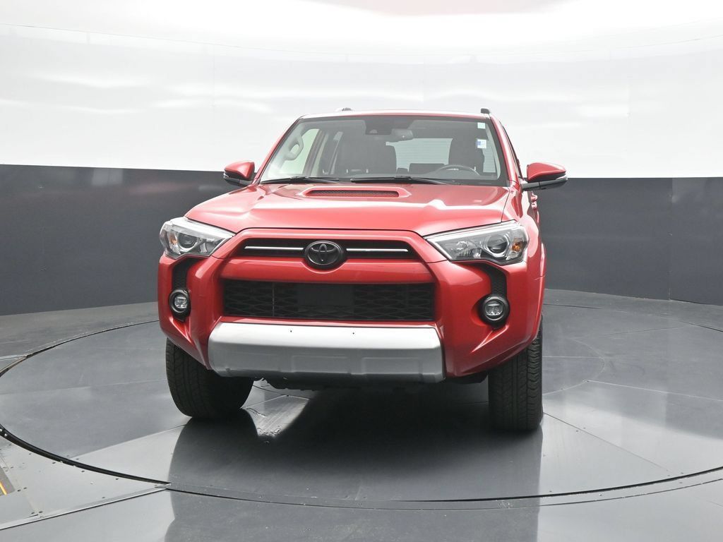 Used 2024 Toyota 4Runner TRD Off-Road Premium w/ Moonroof Package AWD/4WD image 2