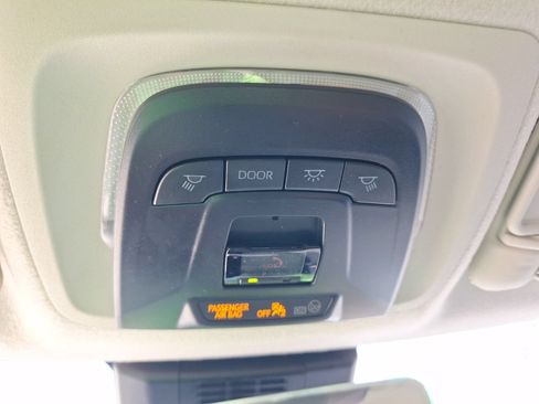 Used 2026 Toyota Corolla LE FWD image 28
