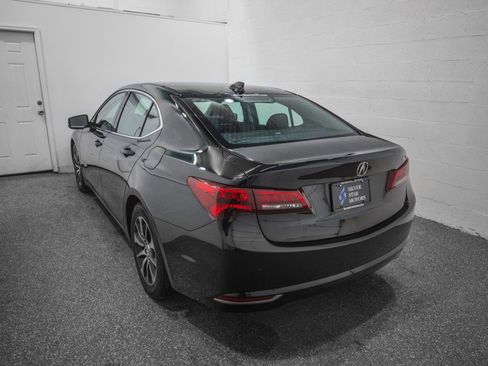 Used 2017 Acura TLX w/ Technology Package FWD image 6