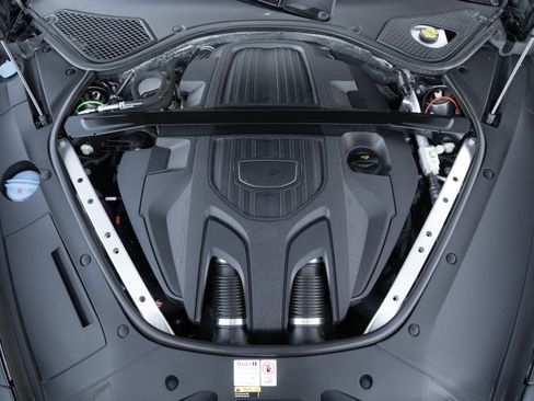 Used 2023 Porsche Panamera 4 image 40