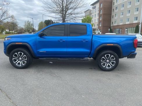 Used 2024 GMC Canyon AT4 w/ Technology Package image 8