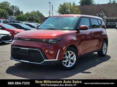 Used 2023 Kia Soul LX w/ LX Technology Package