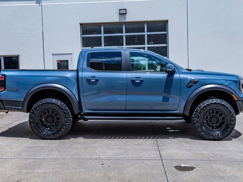 Used 2025 Ford Ranger Raptor AWD/4WD image 11