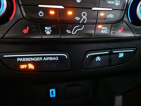 Used 2019 Ford Escape SEL AWD/4WD image 30