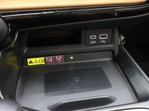 Used 2022 Lexus NX 350h AWD w/ Vision Package image 42