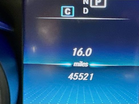 Used 2022 Mercedes-Benz GLC 300 image 18