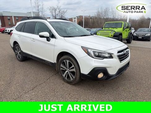 Used 2018 Subaru Outback 2.5i Limited image 2