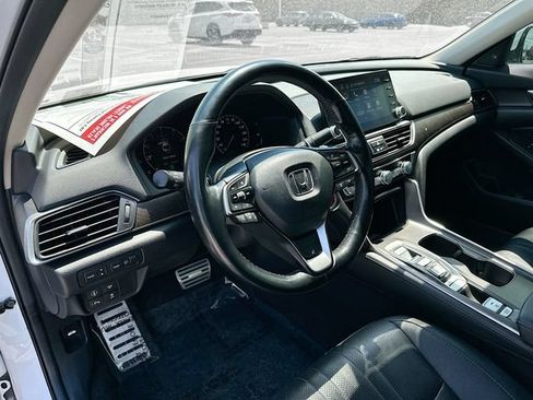 Used 2020 Honda Accord Touring image 15