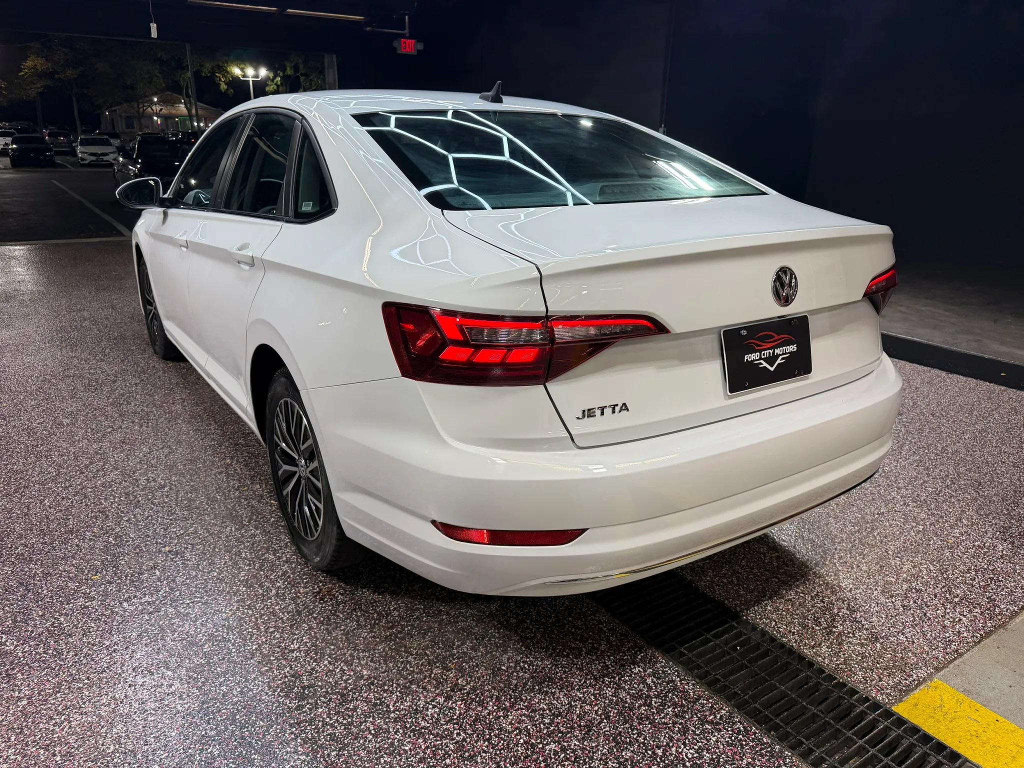 Used 2021 Volkswagen Jetta SE FWD image 5