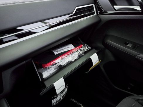 New 2026 Mitsubishi Outlander SE FWD image 56
