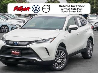 Used 2021 Toyota Venza XLE AWD/4WD video 1