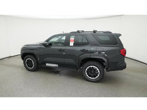 New 2025 Toyota 4Runner TRD Off-Road AWD/4WD image 5
