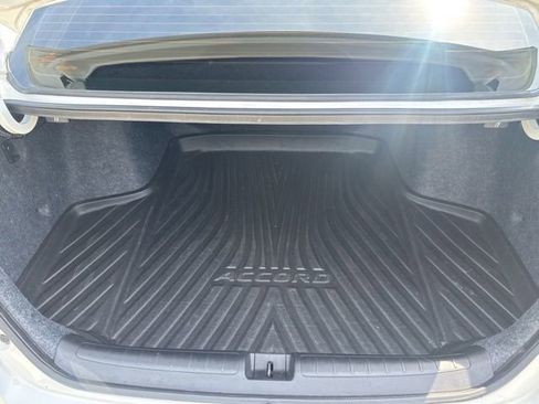 Used 2021 Honda Accord EX-L image 13