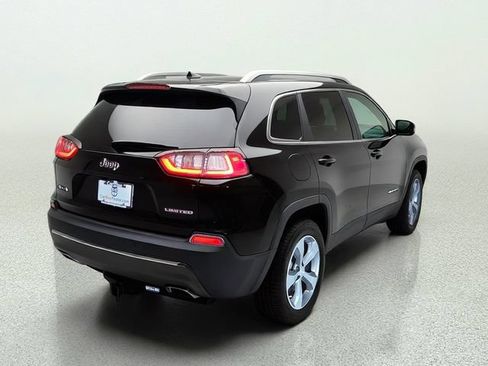 Used 2019 Jeep Cherokee Limited AWD/4WD image 3