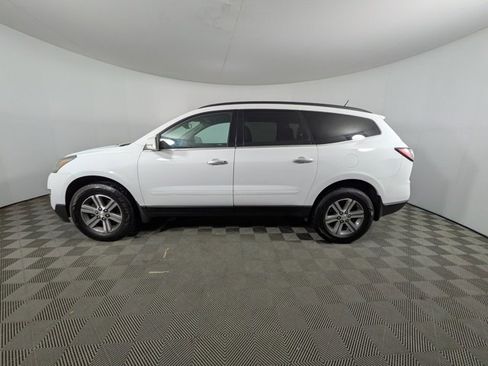 Used 2017 Chevrolet Traverse LT image 13
