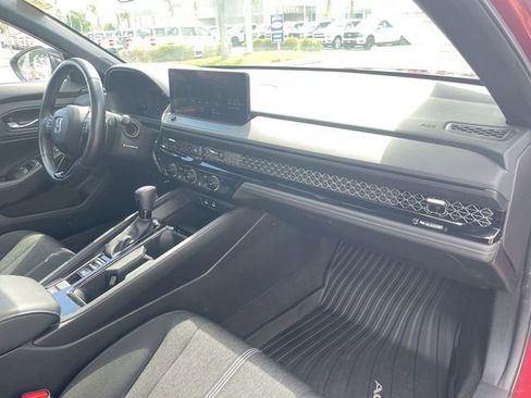 Used 2024 Honda Accord Sport image 28