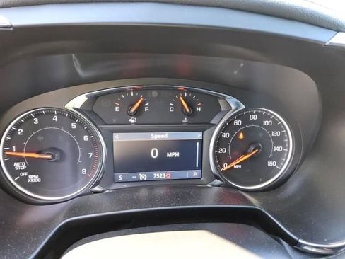 Used 2026 Chevrolet Blazer LT FWD image 9