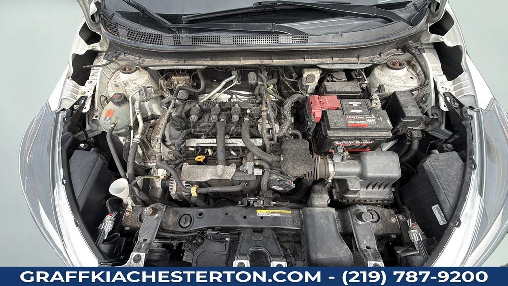 Used 2018 Nissan Kicks SR FWD image 29