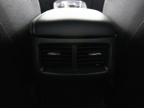 Used 2015 Dodge Challenger SRT Hellcat image 44