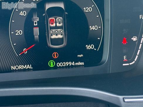 Used 2024 Acura Integra A-Spec image 19