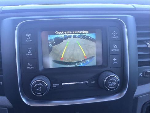 Used 2017 RAM 2500 Tradesman w/ Chrome Appearance Group image 10