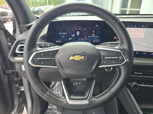 Certified 2026 Chevrolet Traverse LT FWD image 27