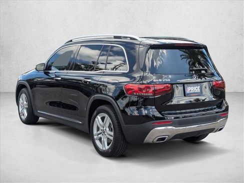Used 2020 Mercedes-Benz GLB 250 image 8