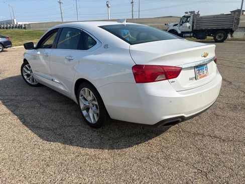 Used 2015 Chevrolet Impala LTZ FWD image 4