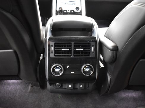 Used 2019 Land Rover Range Rover Sport HSE image 13