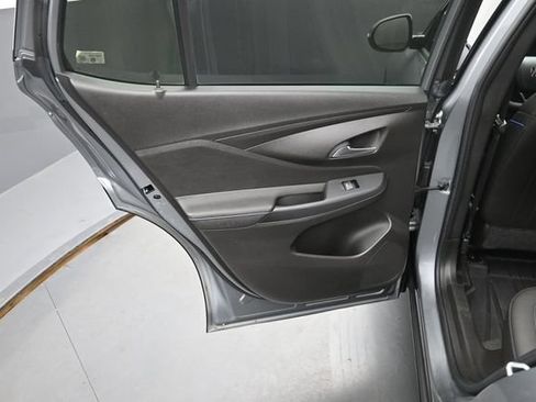 Used 2024 Buick Envista Sport Touring w/ Convenience I Package FWD image 16