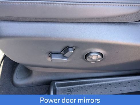 New 2027 Chrysler Pacifica Select FWD image 18