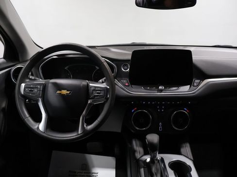 Used 2025 Chevrolet Blazer LT image 15
