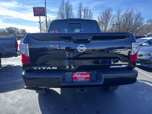 Used 2018 Nissan Titan PRO-4X w/ Pro-4x Convenience Package image 8