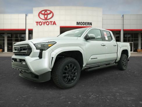 New 2026 Toyota Tacoma SR5 AWD/4WD image 19