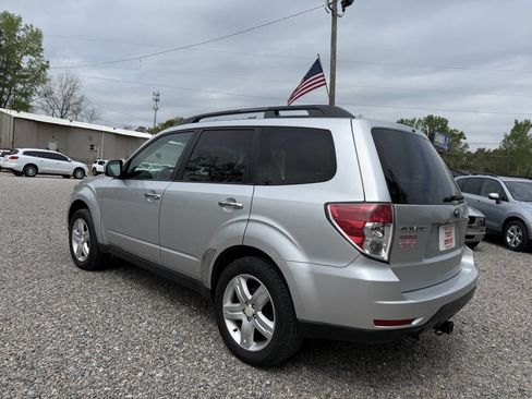 Used 2010 Subaru Forester 2.5X Premium image 6