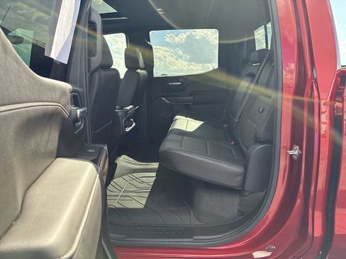 Used 2022 Chevrolet Silverado 1500 High Country w/ Technology Package image 25