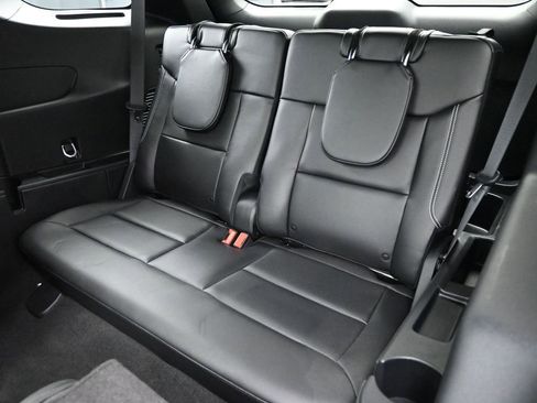 Used 2023 Ford Explorer ST w/ Equipment Group 401A image 21