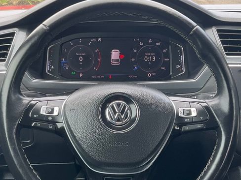Used 2019 Volkswagen Tiguan SEL Premium R-Line image 27