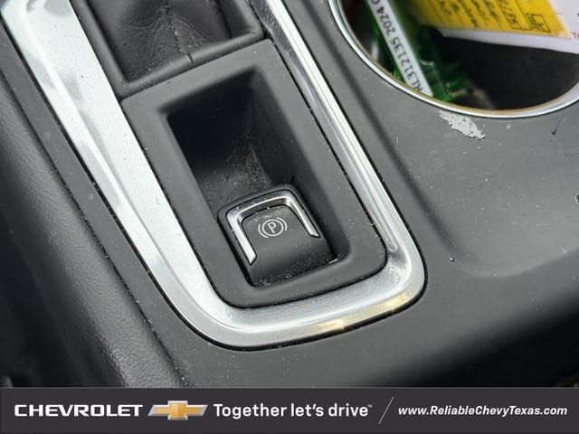 Used 2024 Chevrolet Equinox LS w/ Driver Confidence II Package FWD image 19