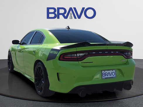 Used 2023 Dodge Charger Scat Pack w/ Daytona Edition Group RWD image 3