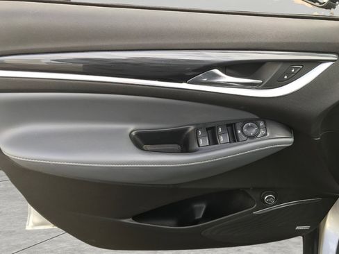 Used 2021 Buick Enclave Essence w/ Sound and Sites Package image 28