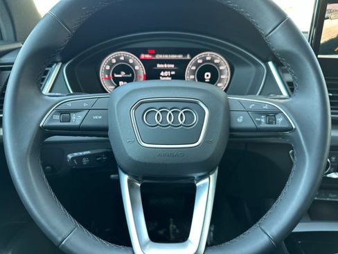 Used 2025 Audi Q5 2.0T Premium w/ Convenience Plus Package AWD/4WD image 23