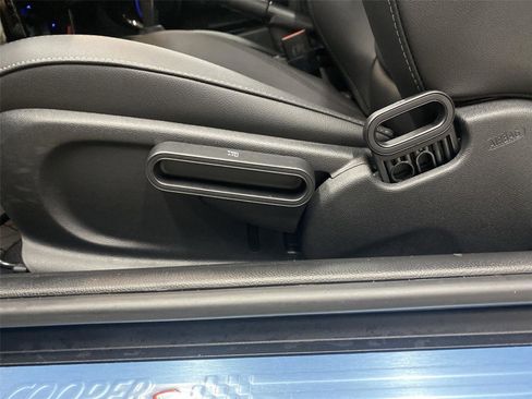 Certified 2024 MINI Cooper S FWD image 18