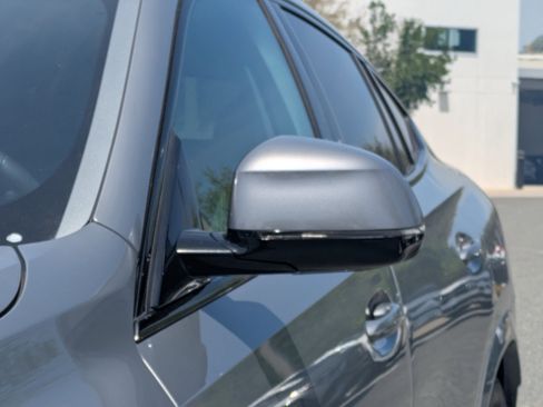 Used 2025 BMW X6 xDrive40i image 11