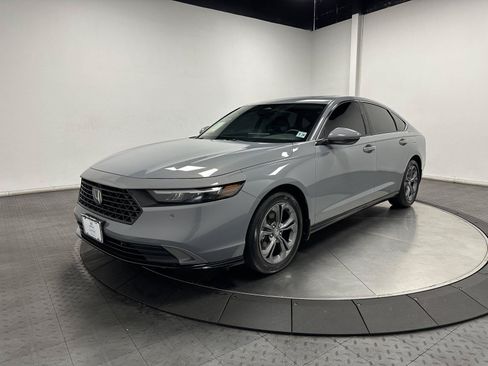 Certified 2024 Honda Accord EX-L image 1