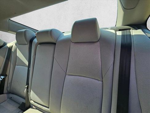 Used 2019 Honda Accord LX image 16
