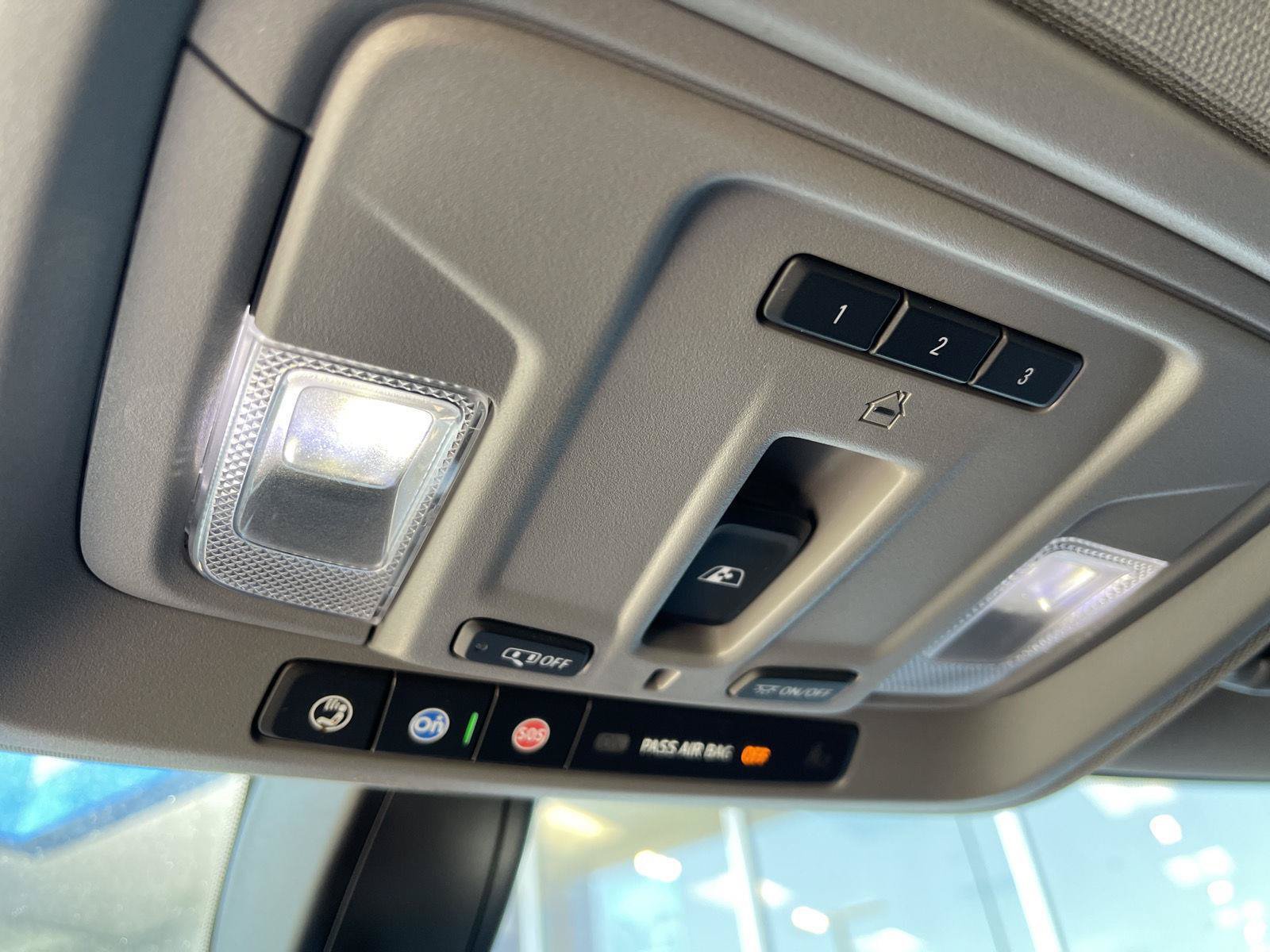 Used 2021 Chevrolet Silverado 1500 LT Trail Boss w/ Convenience Package II AWD/4WD image 26